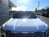 Used 2022 GMC Yukon XL SLT w/ SLT Premium Package image 5
