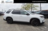 New 2025 Honda Pilot Black Edition image 3