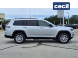 New 2025 Jeep Grand Cherokee L Laredo image 2