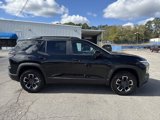 New 2025 Chevrolet Equinox ACTIV w/ Safety and Technology Package image 4