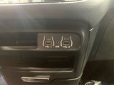 New 2025 Chrysler Pacifica Select image 2