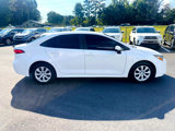 Used 2021 Toyota Corolla LE image 6