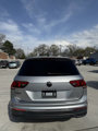 Used 2022 Volkswagen Tiguan SE w/ Panoramic Sunroof Package image 6