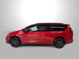 New 2025 Chrysler Pacifica Limited image 5