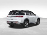 New 2025 Nissan Pathfinder Platinum image 2
