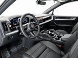 Certified 2024 Porsche Cayenne Coupe image 4