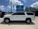 Used 2018 Chevrolet Suburban LT image 2