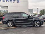 Used 2023 Ford Explorer 4WD image 2