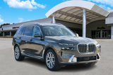Used 2025 BMW X7 xDrive40i image 2