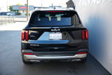 Used 2024 Kia Sorento S image 5