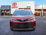 Used 2025 Toyota Sienna Platinum image 2