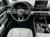 New 2025 Honda Pilot EX-L image 4