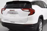 Used 2024 GMC Terrain SLE image 3