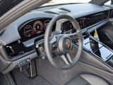 New 2025 Porsche Panamera 4 image 4