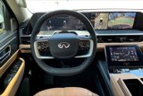 Used 2025 INFINITI QX80 Sensory image 5