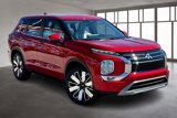 New 2025 Mitsubishi Outlander SE image 3