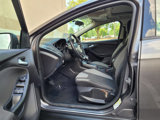 Used 2014 Ford Focus SE w/ SE Sport Package image 4