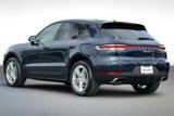 Certified 2021 Porsche Macan image 3