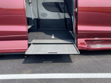 Used 2022 Chrysler Voyager LX image 4
