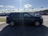Used 2024 Ford Edge SEL w/ Convenience Package image 3
