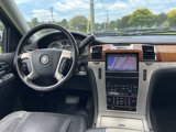 Used 2013 Cadillac Escalade Platinum image 2