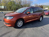Used 2018 Chrysler Pacifica LX image 5
