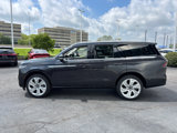 New 2025 Lincoln Navigator Reserve image 4