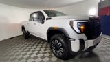 New 2025 GMC Sierra 2500 Denali Ultimate image 3