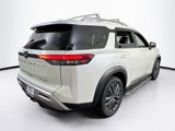 Used 2022 Nissan Pathfinder SL w/ SL Premium Package image 5