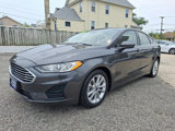Used 2020 Ford Fusion SE image 3