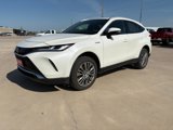 Used 2021 Toyota Venza LE image 2