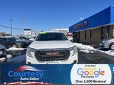 Used 2023 GMC Terrain SLE w/ Driver Convenience Package image 4