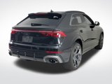 New 2025 Audi RS Q8 performance image 5