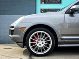 Used 2010 Porsche Cayenne GTS image 5