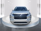 New 2025 Mitsubishi Outlander SE image 2