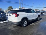 Used 2023 GMC Terrain SLE w/ Driver Convenience Package image 5