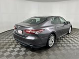 Used 2018 Toyota Camry LE image 4
