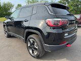 Used 2018 Jeep Compass Trailhawk image 3