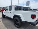 New 2025 Jeep Gladiator Sport image 3