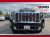 New 2026 GMC Sierra 3500 Denali w/ Denali Reserve Package image 5