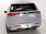 New 2025 Nissan Pathfinder Platinum w/ Cargo Package image 4
