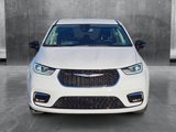 Used 2024 Chrysler Pacifica Touring-L image 2