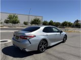 Used 2018 Toyota Camry SE image 4