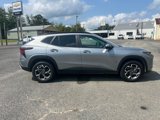 Used 2024 Chevrolet Trax LT w/ LT Convenience Package image 2