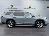 Used 2024 Honda Pilot Touring image 4