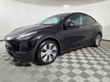 Used 2022 Tesla Model Y Long Range image 3