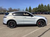 New 2025 Alfa Romeo Stelvio Sprint image 6