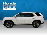 New 2025 Honda Pilot Touring image 2