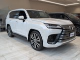 New 2025 Lexus LX 600 4WD w/ Luxury Package image 2
