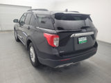 Used 2022 Ford Explorer XLT w/ Equipment Group 202A image 5